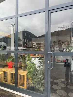 Emek Çiçek Evi