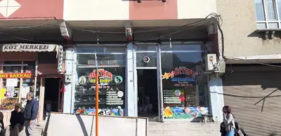 Umur Petshop