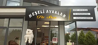 Neşeli Ayaklar Pet Shop