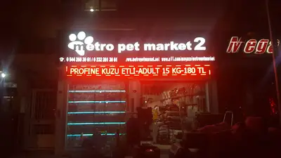 Metro Pet Market 2